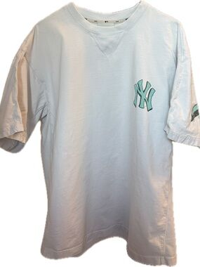 MLB NY Yankees Marker Seamball Back Logo Tee White OF